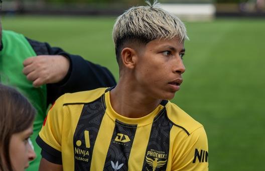 घुँडाको चोटका कारण सावित्रा भण्डारी लामो समय मैदानबाहिर रहने